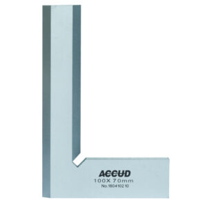 ACCUD 90° BEVELED EDGE SQUARE